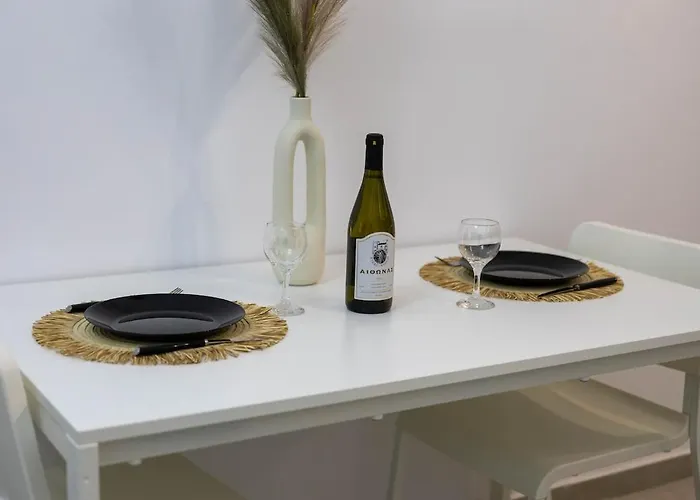 By The Bars,taverns,ac, Washer לוטראקי