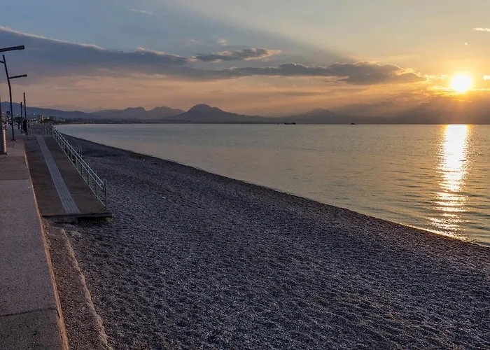 By The Bars,taverns,ac, Washer דירה לוטראקי