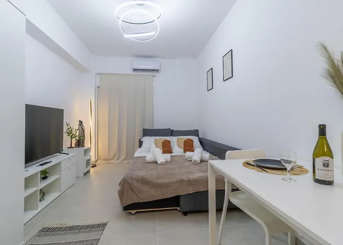 דירה By The Bars,taverns,ac, Washer